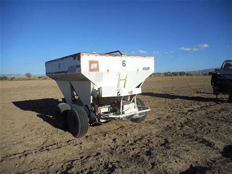 Willmar 500 Ta Dry Fertilizer Spreader Bigiron Auctions