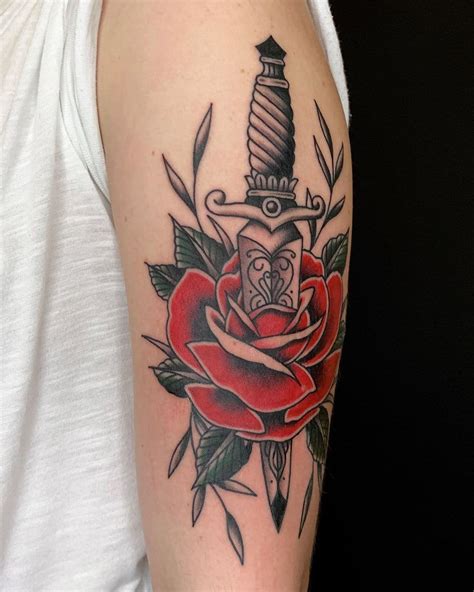 Top Traditional Rose Tattoo Meaning Monersathe Com