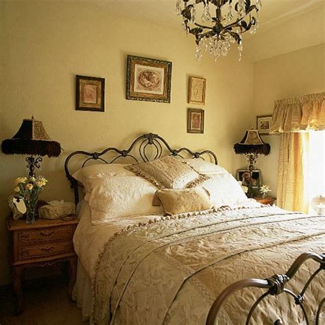 16 Ideas Of Vintage Country Bedroom Furniture Romantic And Sweet