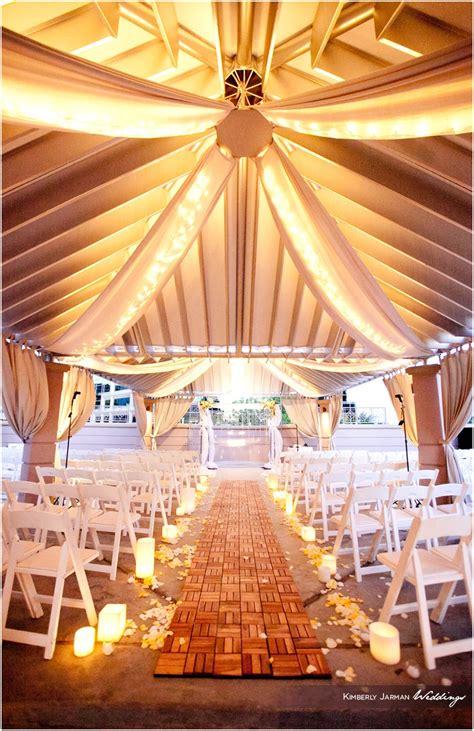 20 Wedding Aisle Runners Ideas Will Make Your Wedding More