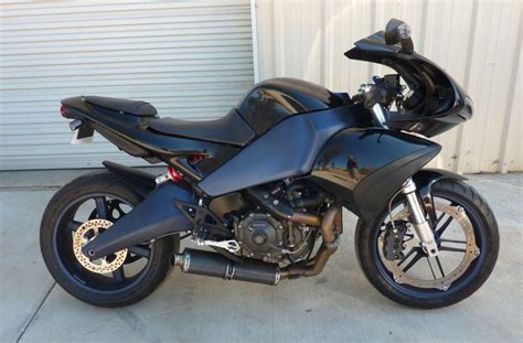 The 1125r had a rocky start when the original bikes, plagued with fuelling glitches and other faults, were withdrawn and tweaked. 2008 Harley Davidson Buell 1125r For Sale