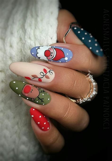 Maybe it s because we ve all been cooped up inside for half of 2020 but come fall glittery shimmery glitzy af nails you know the kind usually. 35+ Best And Merry Christmas Nail Art Ideas 2020! - Page 8 of 37 | Christmas nail designs, Xmas ...