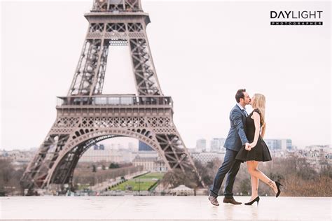 Daylightphotographervalentines Day At The Eiffel Tower