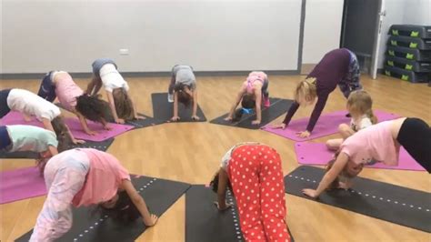 10 fun ways to do yoga in the classroom yuva yoga