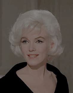 Normajeaned Marilyn Monroe During Hair Tests For Somethings Got To