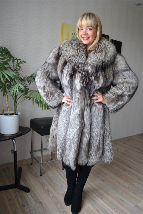 Fur Coat Silver Fox With Big Collar Fluffy Long Woman Full Size Xl