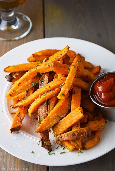 Preheat the oven to 450 degrees f. Baked Sweet Potato Fries Recipe | Kitchen Swagger