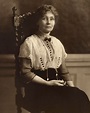 Emmeline Pankhurst: Η ζωή και το έργο της ισχυρότερης σουφραζέτας ...