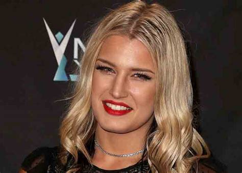 Wwe Star Toni Storm Nude Photos Leaked Paige And Wrestling Fans Back Her Uinterview