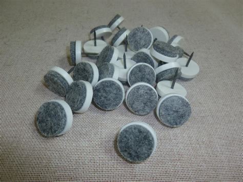 100 25 Chairs Felt Cushioned Nail On Protective Glides Furniture Legs