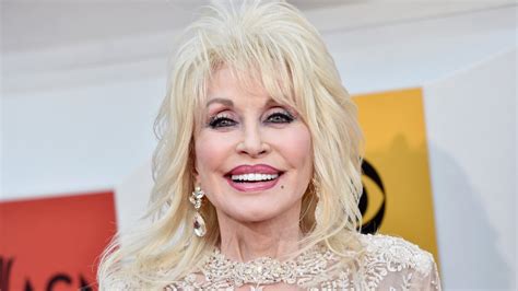 Where Does Dolly Parton Live And How Big Is Her House