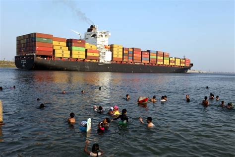 Je länger die blockade dauert, desto größer könnten die folgen für den globalen handel mit den verschiedensten produkten. Bilderstrecke zu: Ägypten plant Ausbau des Suez-Kanals - Bild 1 von 2 - FAZ