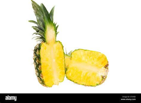 Whole Pineapple Pineapple Slice Hi Res Stock Photography And Images Alamy