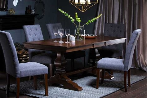20 Collection Of Traditional Dining Tables