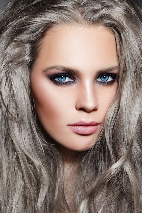 Grey Ombré Hair 10 Alternative Ways To Wear Grey Hair Color