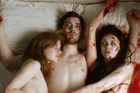 10 Most Romantic Horror Movies Ever Page 7