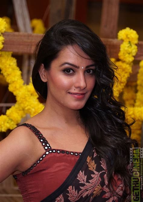 Anita hassanandani latest breaking news, pictures, photos and video news. Actress Anita Hassanandani cute gallery - Gethu Cinema