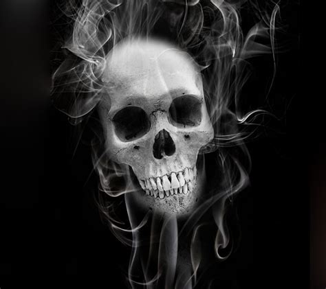 [91+] Smoking Skull Wallpapers on WallpaperSafari