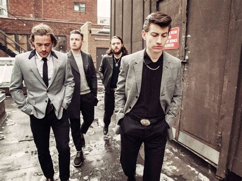 Maybe you would like to learn more about one of these? Arctic Monkeys anuncia gira, cambia de logo y nos hace ...