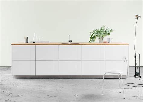 Biete verschiedene fronten haggeby weiß von ikea für die metod küche an. IKEA kitchens hacked by Danish architects including BIG