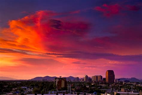 Phoenix Sunset Scottsdale Daily Photo Phoenix Skyline At Sunset