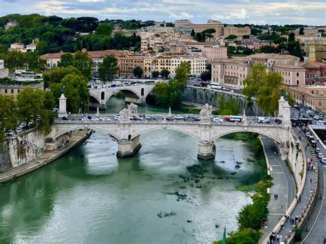 A Guide To Romes Ancient And Historic Bridges Lions In The Piazza
