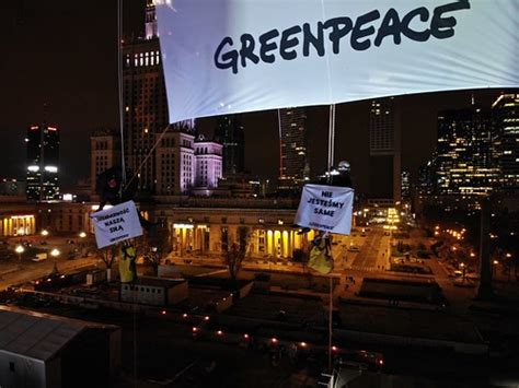 Powstańców, wobec protestujących użyto gazu pieprzowego. Greenpeace wspiera Strajk Kobiet | Fot. Greenpeace ...