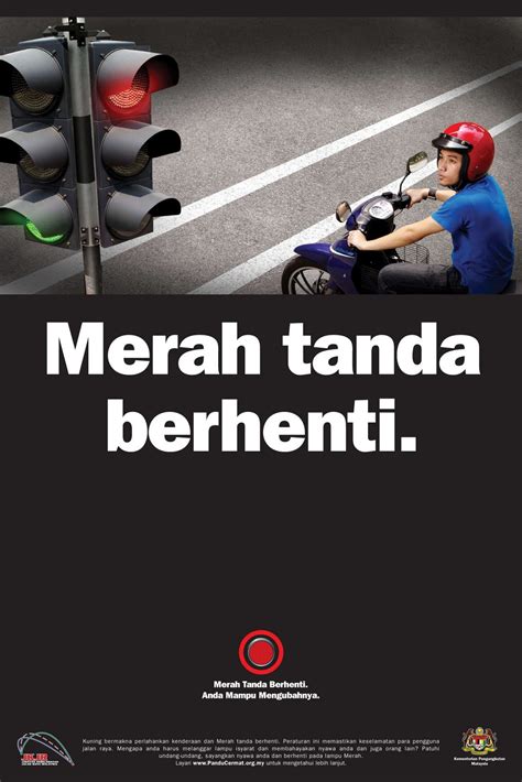 Kemalangan ini boleh dielakkan sekiranya semua pengguna jalan raya mematuhi peraturan jalan raya yang telah ditetapkan dan sentiasa berhemah di jalan raya. Bahasa Melayu: Poster Keselamatan Jalan Raya