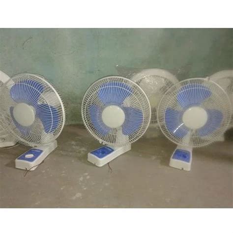 3 Blades Solar Dc Pedestal Fan Voltage 12 Volt At Best Price In Sahibabad Id 16365014062