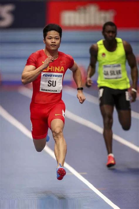 Aug 01, 2021 · 蘇炳添此前最好成績是9秒91，在7月31日結束的資格賽，男子100米第一輪共分為7個小組，每組排名前三位的選手，以及速度最快的三名無緣前三的選手共24人進入半決賽，蘇炳添跑出10秒05，位列小組第2，順利晉級半決賽。 室內田徑世錦賽 蘇炳添60米獲亞軍-澳門力報官網