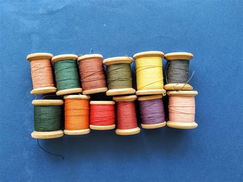 Vintage Wooden Spools Of Thread Set Of 12 Colorful Sewing Etsy Canada