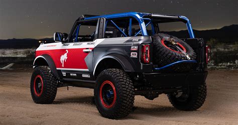 Ford Bronco 4600 Ultra4 Racer Unveiled Showcasing Licensed Accessories