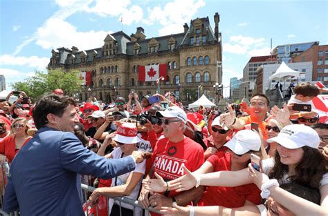 Flipboard Despite Ontario Cancelling Canada Day Event People Celebrate At Queen S Park