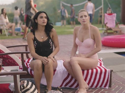 41 Of The Best Outfits Veronica And Betty Have Worn On Riverdale So Far
