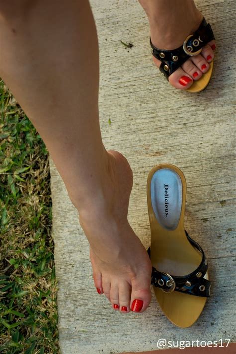 Pin On Women’s Feet