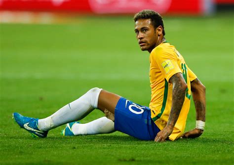 Neymar Photos Photos - Brazil v Chile - 2018 FIFA World Cup Russia ...