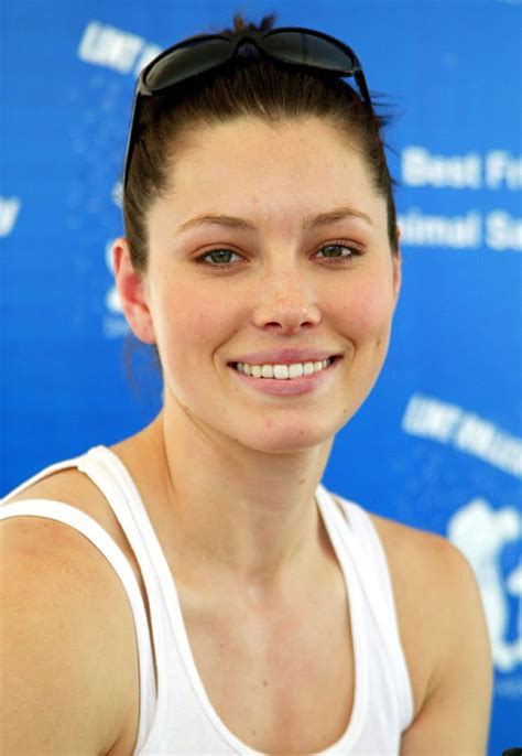 Celebs Who Look Shockingly Beautiful Without Makeup Designerzcentral Blog