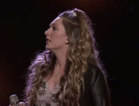 The Voice Team Kellys Rebecca Howell Delivers Faith Hill Tune