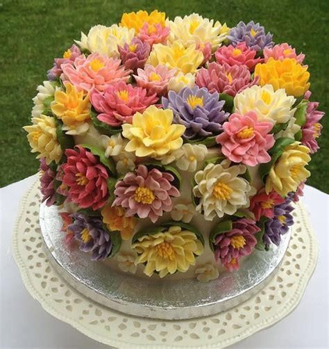 Phone call us +91 921 242 2000 location_citycorporate gifts Улыбка Сердцем - Timeline | Floral cake, Pastel cakes ...