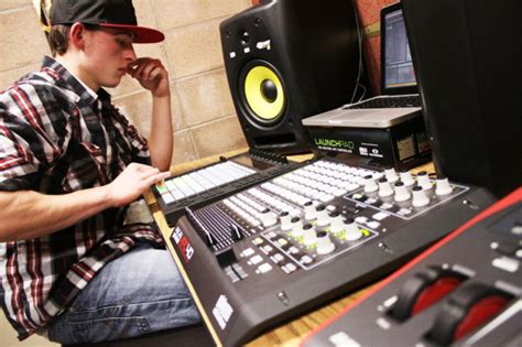 Making music: Darby teacher builds electronic production studio in ...