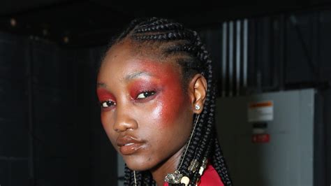 24 Best Blush Colors For Dark Skin Tones 2022 According To Makeup