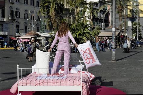 Sex Education Show Sbarca A Napoli La Repubblica