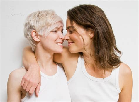 7 Things Lesbians Know Better About Sex Than Straight Women SheKnows