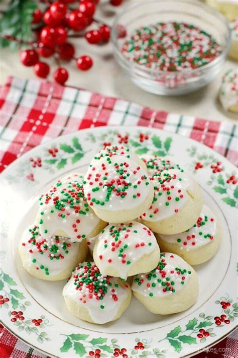 Arrange the balls of dough 2 inches apart on the baking sheets. The Best Italian Anise Christmas Cookies - Best Recipes Ever