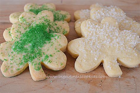 We're making shortbread christmas tree cookies. Big Rigs 'n Lil' Cookies: Irish Butter Shortbread Cookies