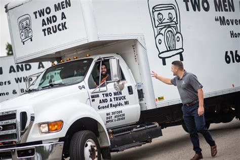 Two Men And A Truck Succeeds Where Other Franchise Companies Fail