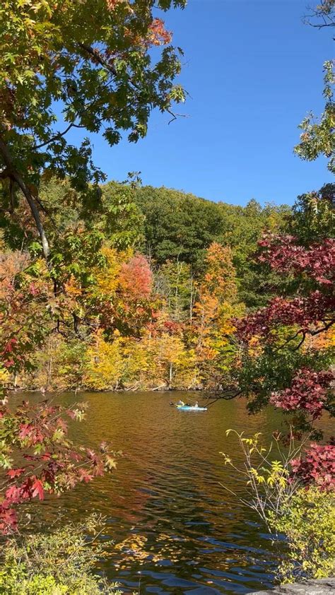 Time To Visit Connecticut And New England For Fall Foliage 🍂 In 2022