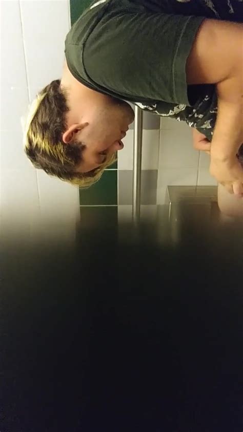 Great Guy Jerking Off On Toilet Spy Cam Thisvid
