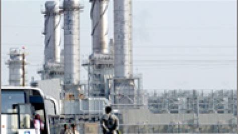 Saudis Vow To Keep Spare Oil Capacity News Al Jazeera