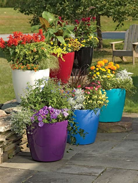How To Create Sensational Pots And Planters Gardeners Supply Self